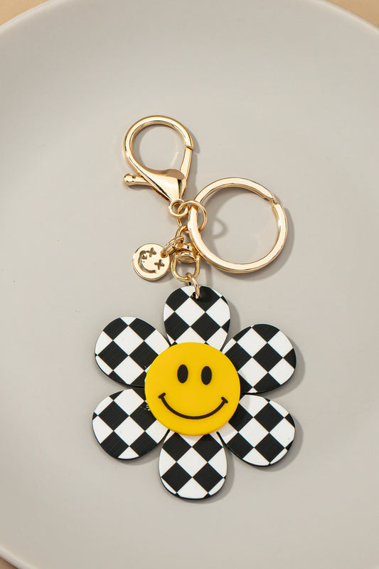 Get ready to add some personality to your keys with our Checker Smiley Flower Key Chain!  **Ship within USA only, not available for international market