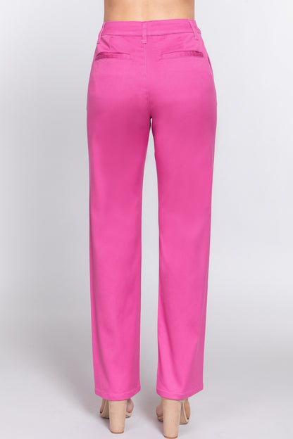 The Emily Straight Twill Pants are a versatile and stylish addition to your wardrobe. With their high-waisted design, these pants create a flattering and elongating silhouette. The straight leg cut offers a classic and timeless look that can be dressed up or down for any occasion. 